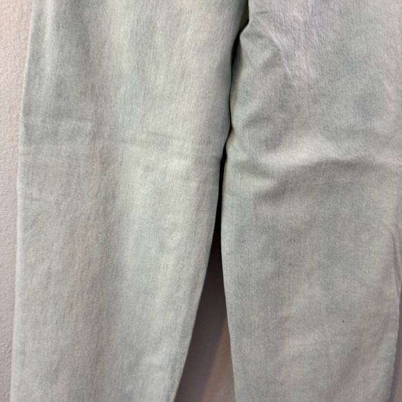 NWOT Wild Fable Light Wash Denim Jeans Size 2 - Picture 4 of 16